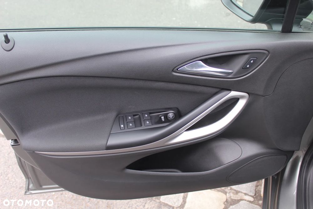 Opel Astra V 1.2 T Edition S&S - 6