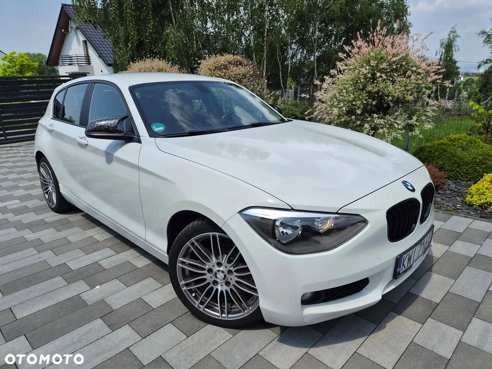 BMW Seria 1 116d Sport Line - 2