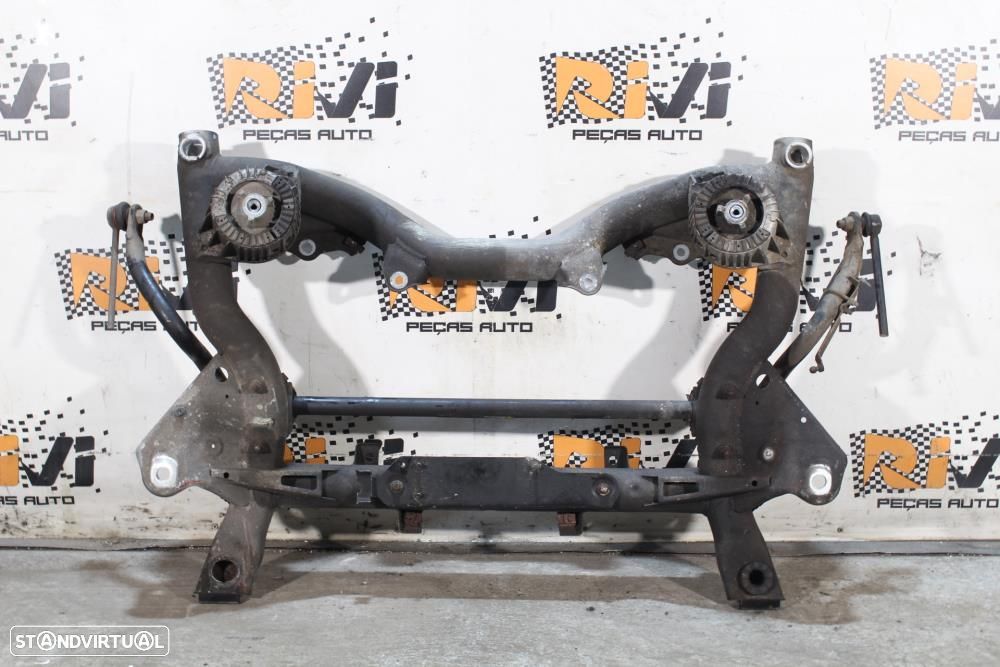 Charriot Mercedes-Benz C-Class (W204)  Charriot Mercedes W204 Cdi - 4