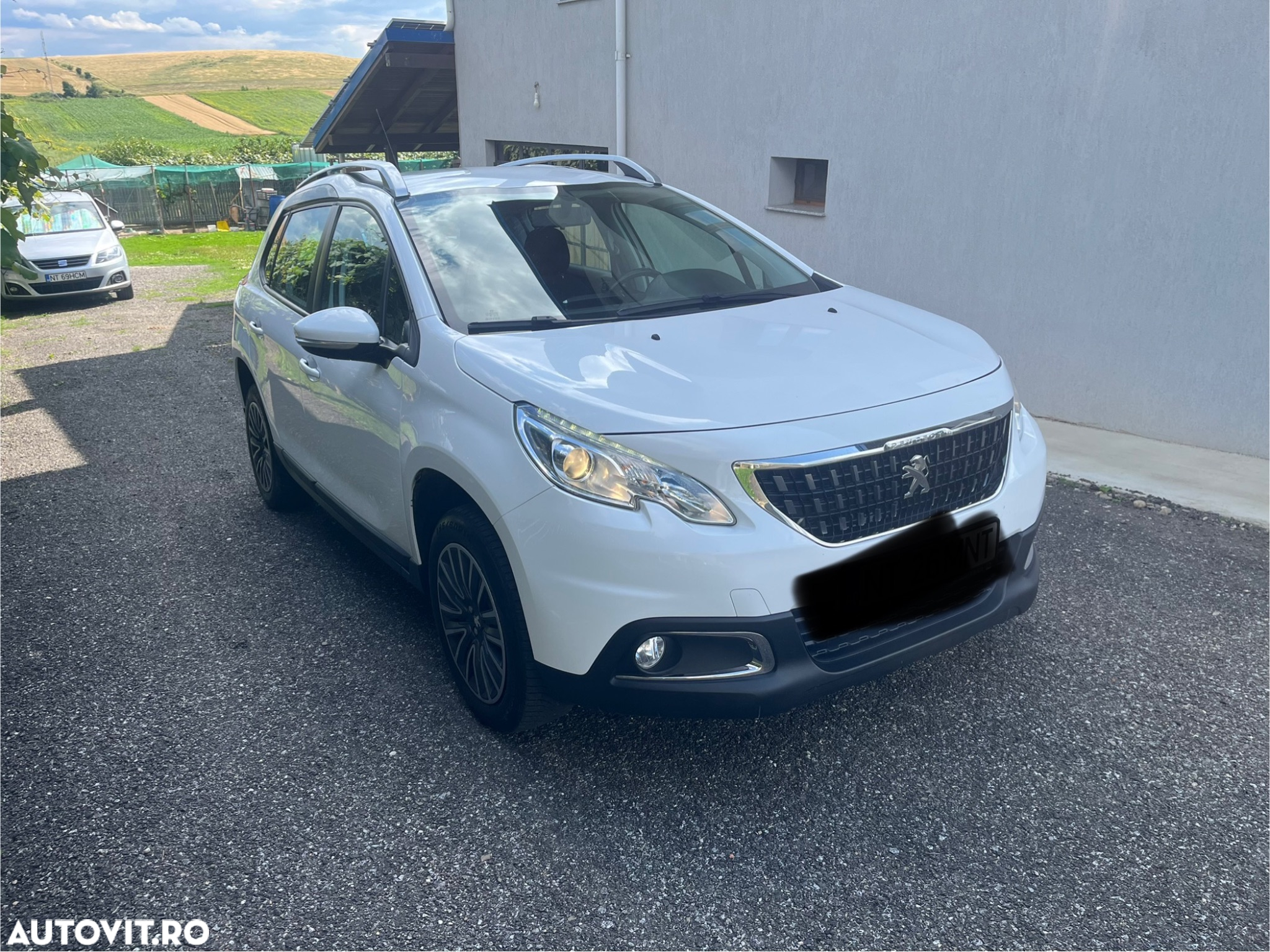 Peugeot 2008 1.2 PureTech Turbo Active - 2