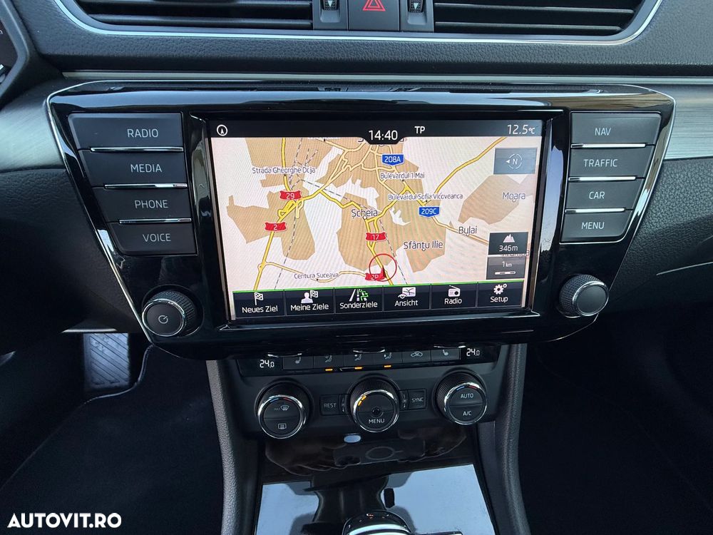 Skoda Superb 2.0 TDI DSG Sportline - 15