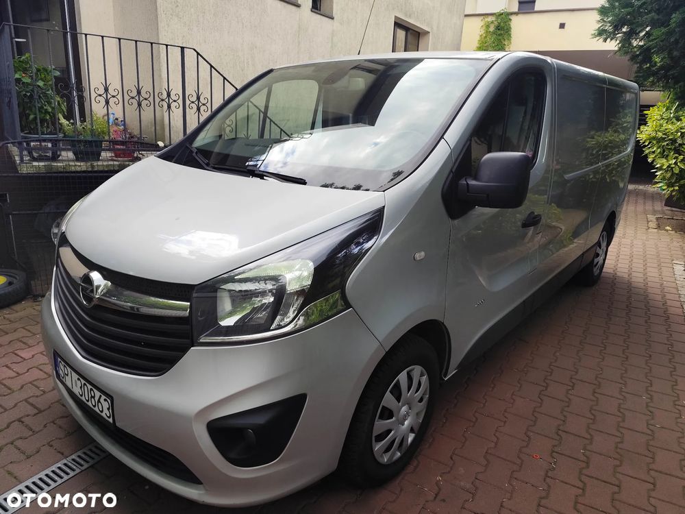 Opel Vivaro - 2