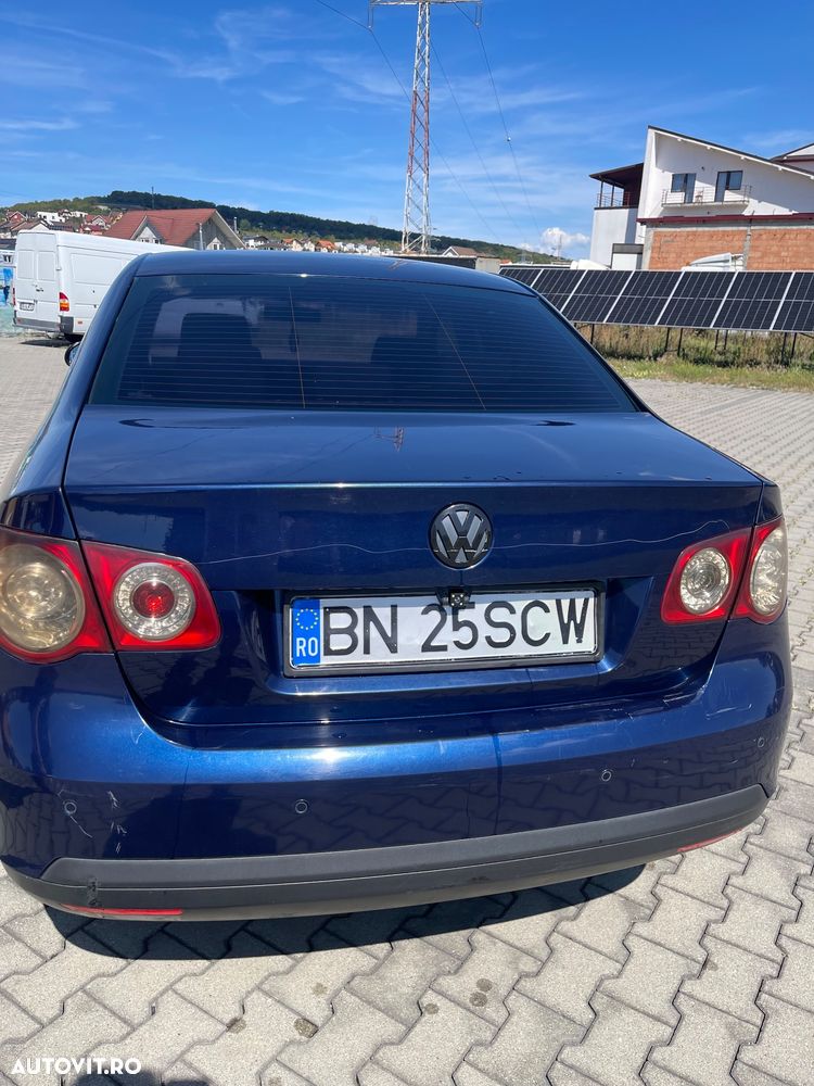 Volkswagen Jetta 2.0 FSI Comfortline - 8