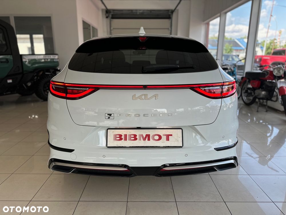 Kia ProCeed - 5