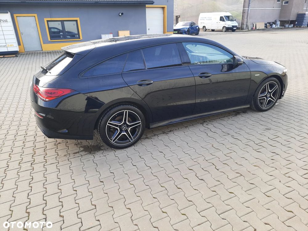 Mercedes-Benz CLA 180 7G-DCT Special Edition - 9