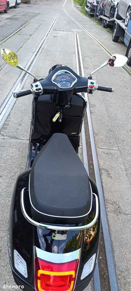 Piaggio Vespa - 3