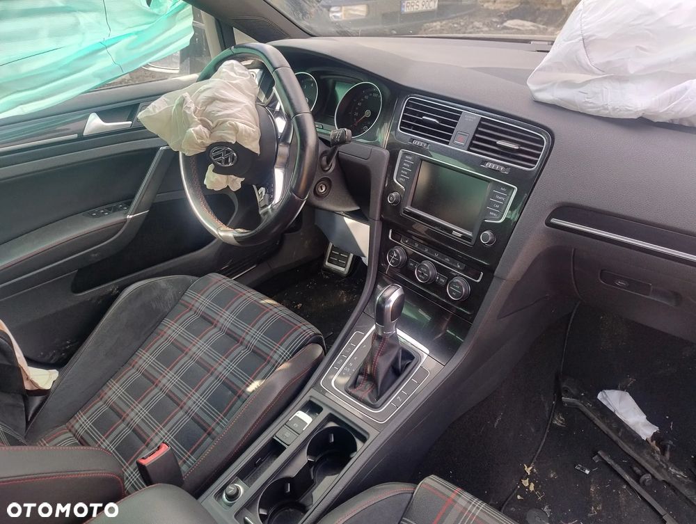 Volkswagen Golf VII 2.0 TSI BMT GTI Performance DSG - 17