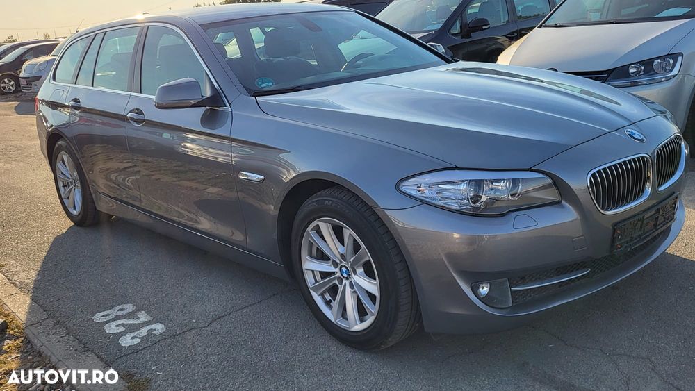 BMW Seria 5 2011 photo 2