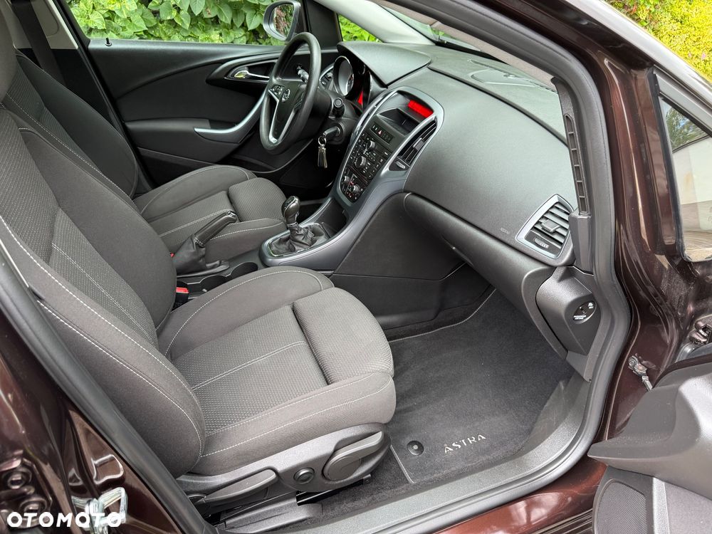 Opel Astra 1.4 Turbo ecoFLEX Start/Stop 150 Jahre - 36
