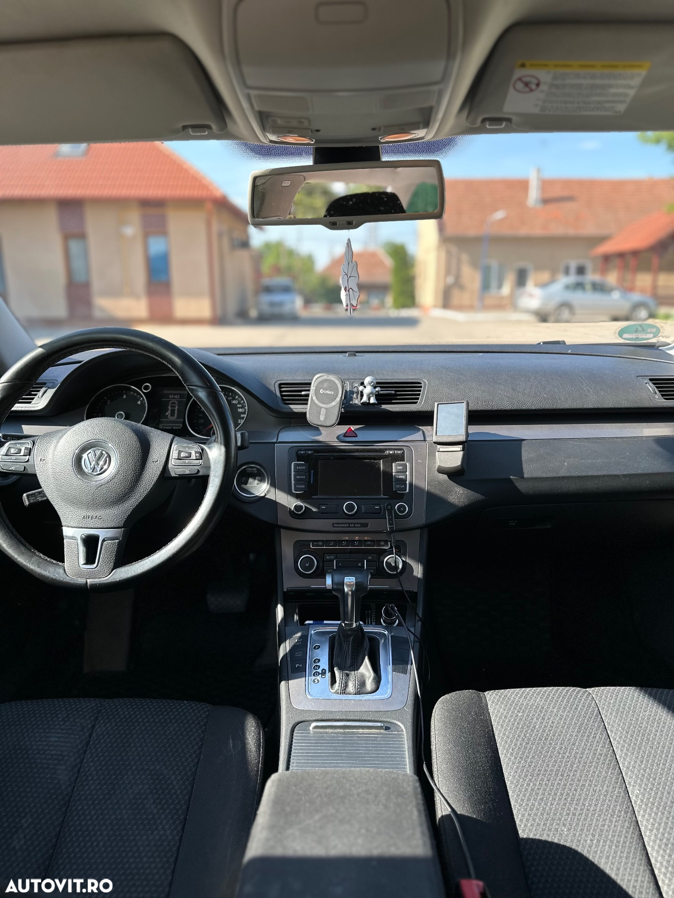 Volkswagen Passat 2.0TDI Comfortline DPF DSG - 6