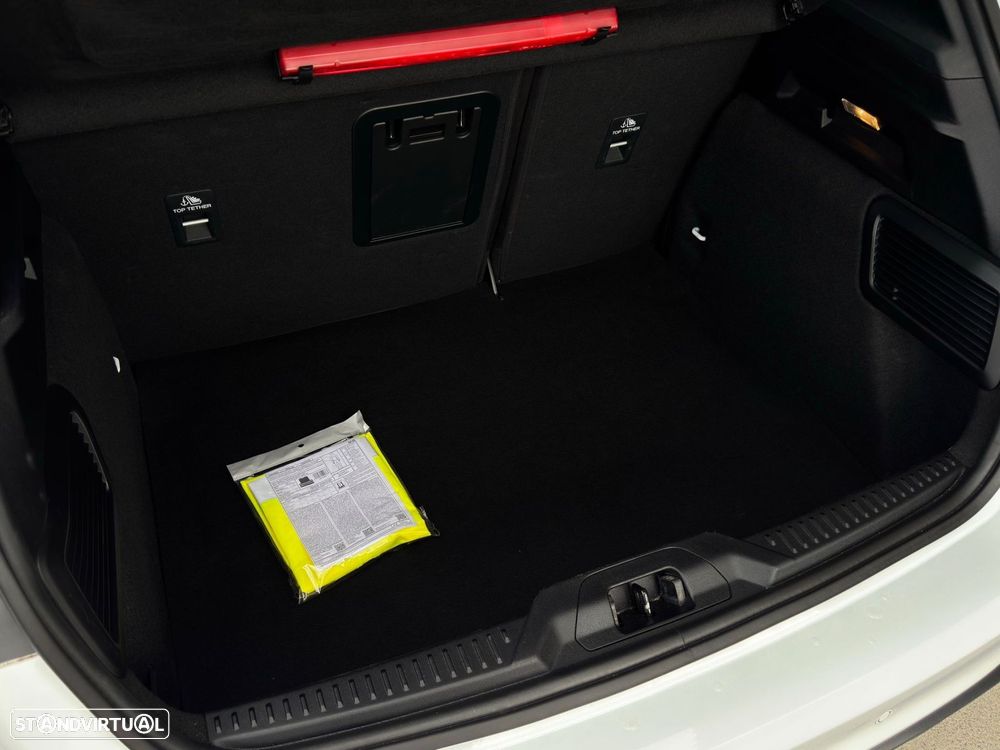 Ford Focus 1.0 EcoBoost MHEV ST-Line X Aut. - 27