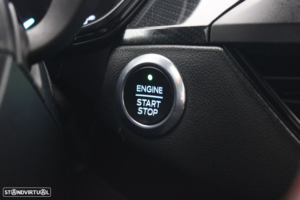 Ford Focus 1.0 EcoBoost ST-Line - 23