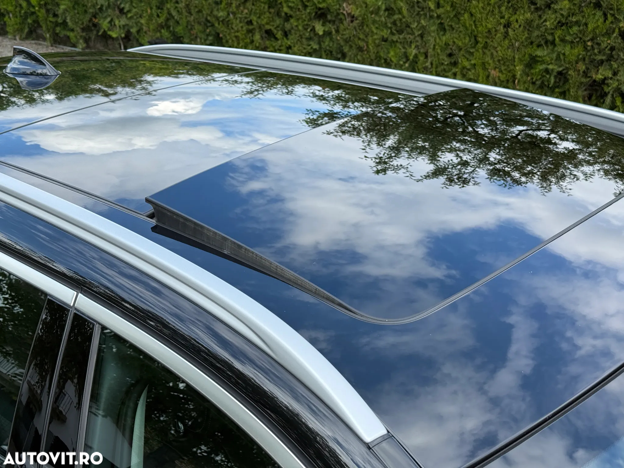 BMW Seria 5 530e xDrive Touring Aut. Luxury Line - 15