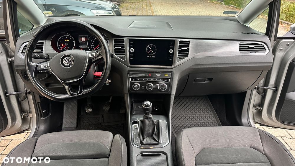 Volkswagen Golf Sportsvan VII SV 1.5 TSI ACT Comfortline - 8