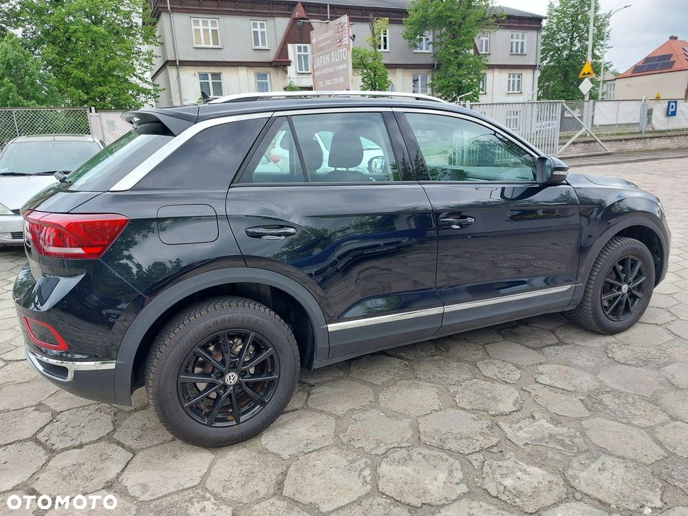 Volkswagen T-Roc - 11