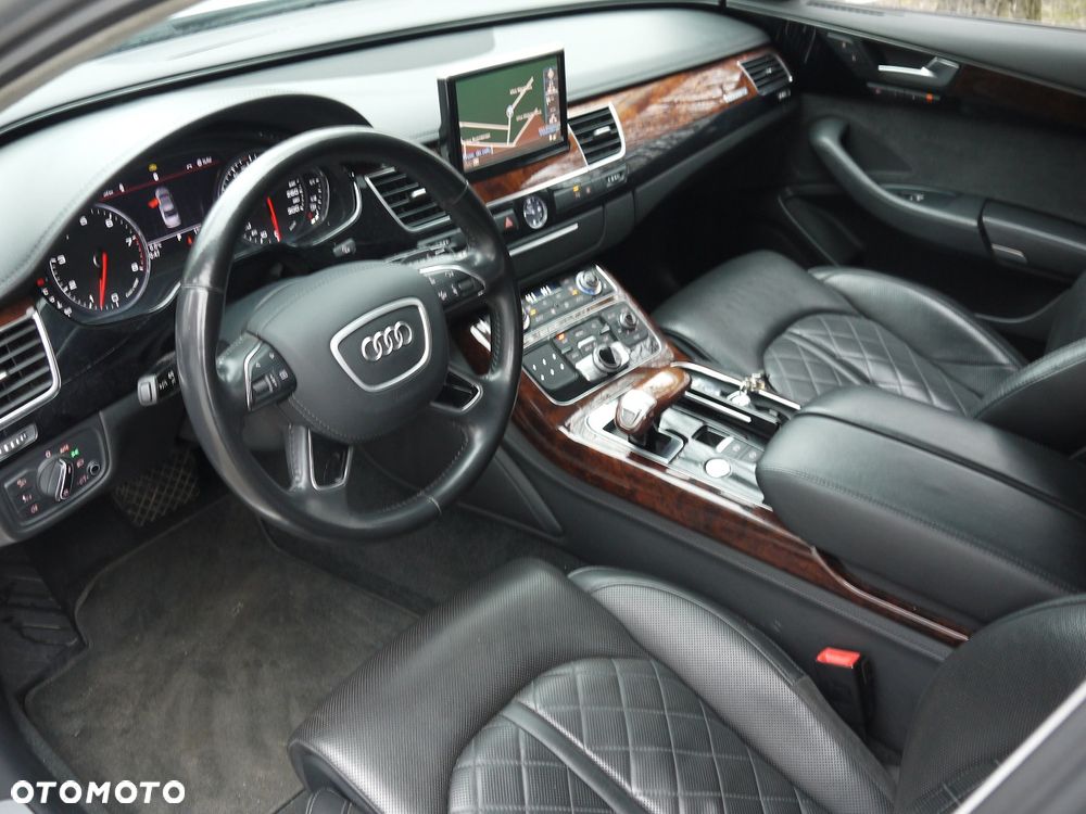 Audi A8 4.2 FSI L Quattro - 9