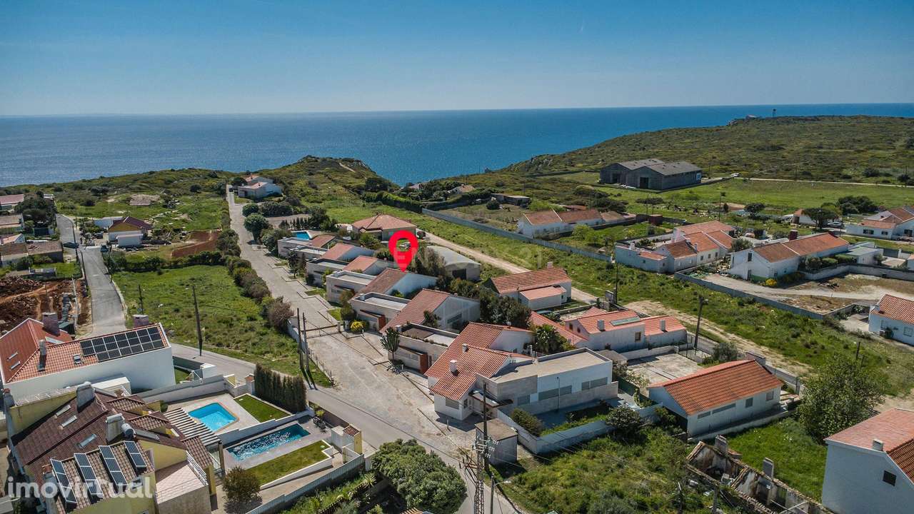 Moradia T2+1 na Serra da Azoia – Sesimbra - Grande imagem: 2/48