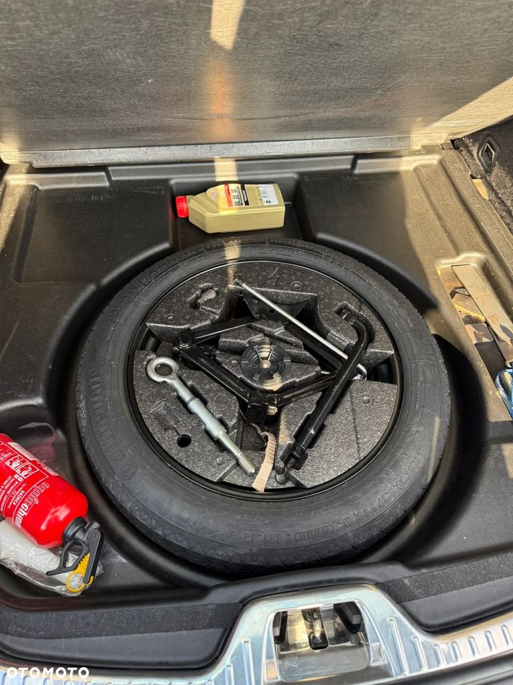 Volvo V60 Cross Country D4 Drive-E Momentum - 26