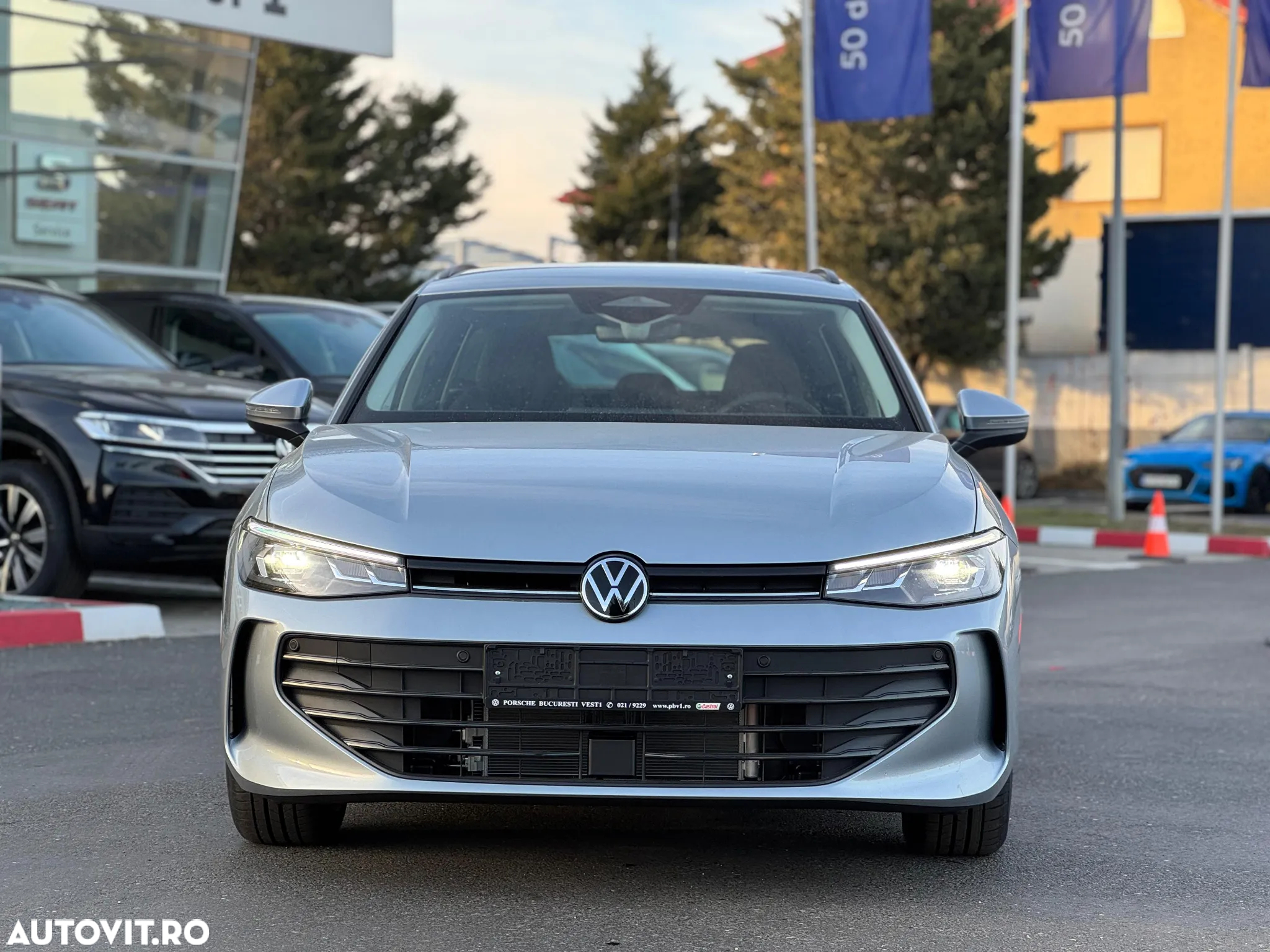 Volkswagen Passat Variant 1.5 eTSI DSG MHEV Base - 2