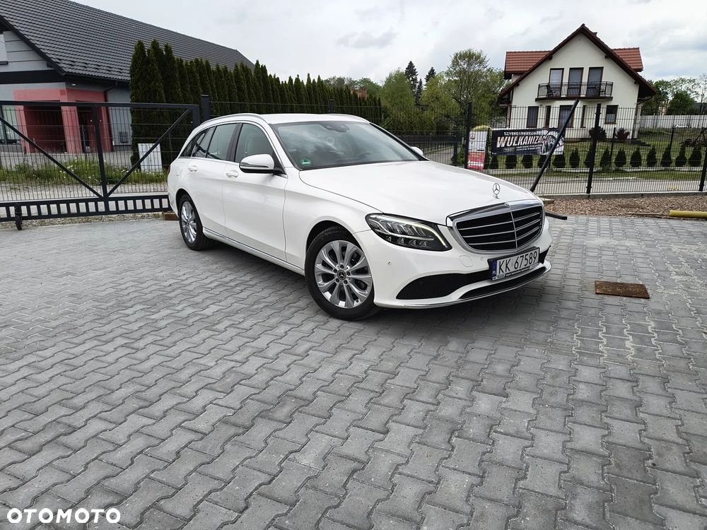 Mercedes-Benz Klasa C 220 d 9G-TRONIC Exclusive - 3