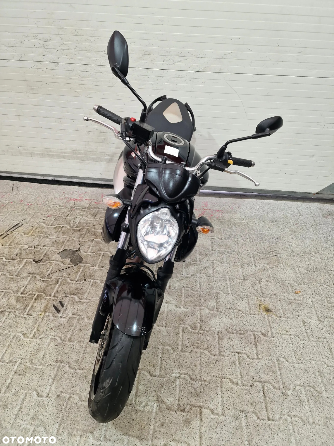 Suzuki Gladius - 12