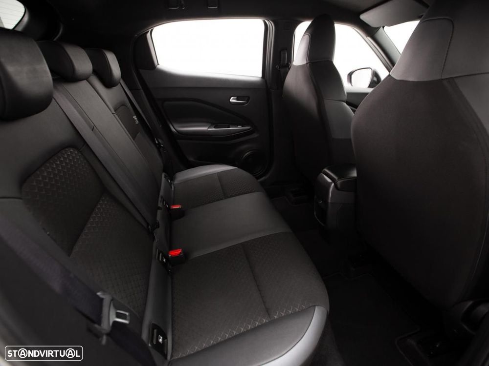 Nissan Juke 1.0 DIG-T N-Connecta DCT - 11