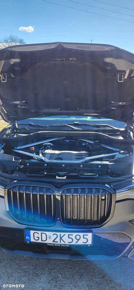BMW X7 - 7