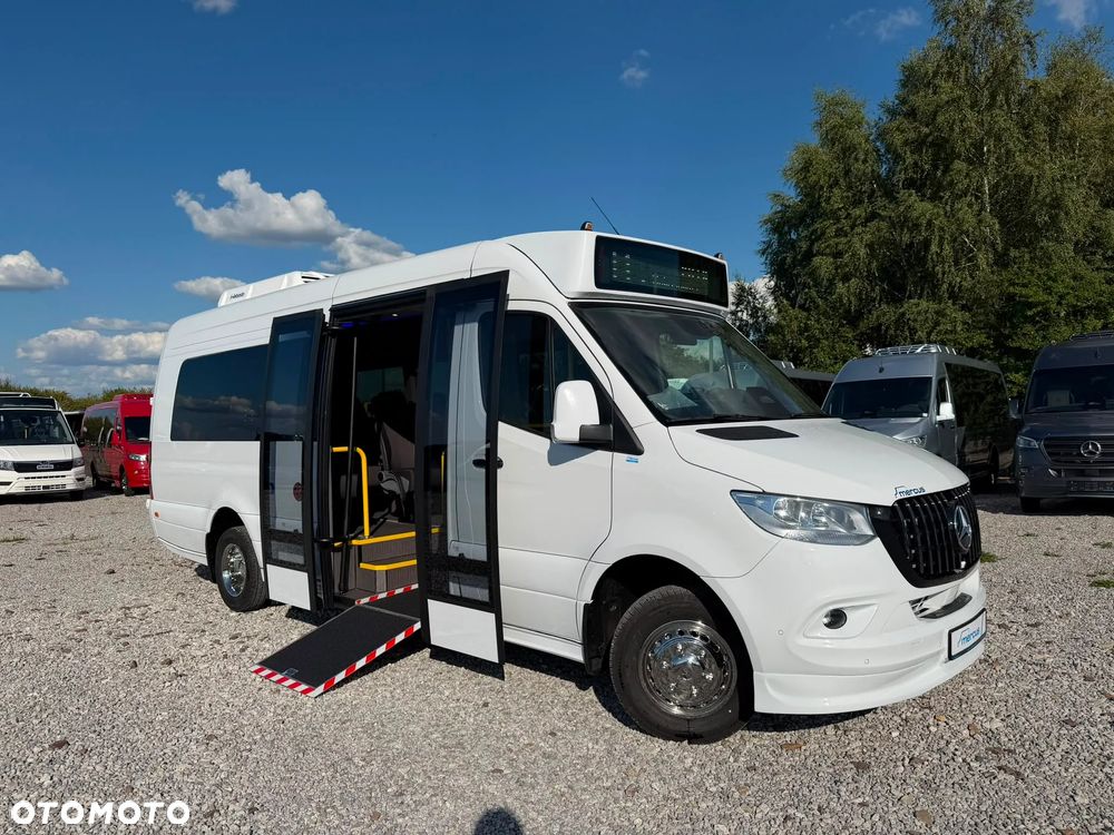 Mercedes-Benz Sprinter 517 - 11