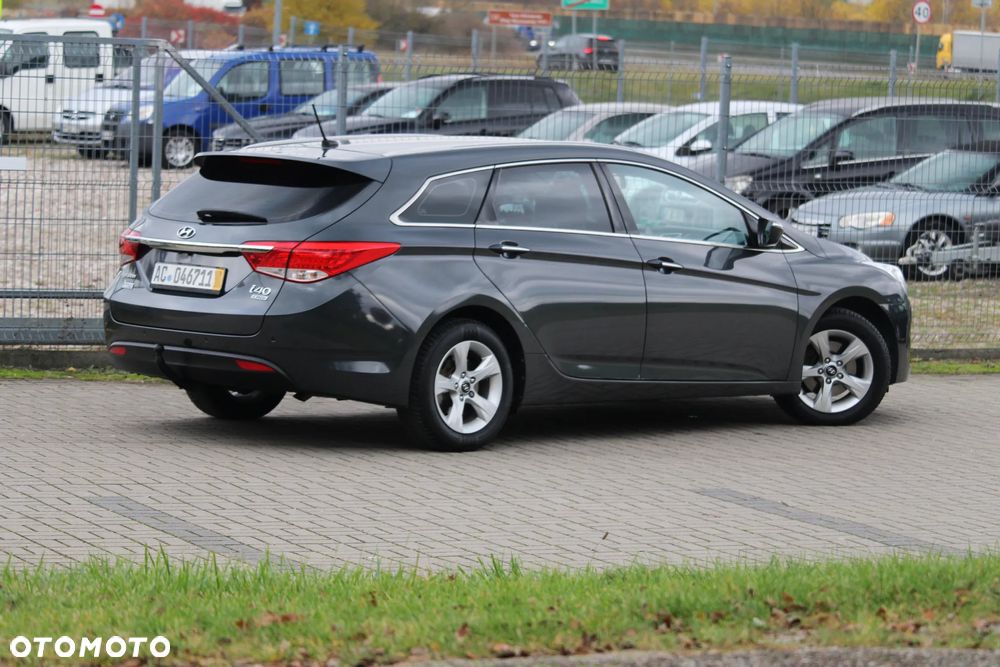Hyundai i40 - 11