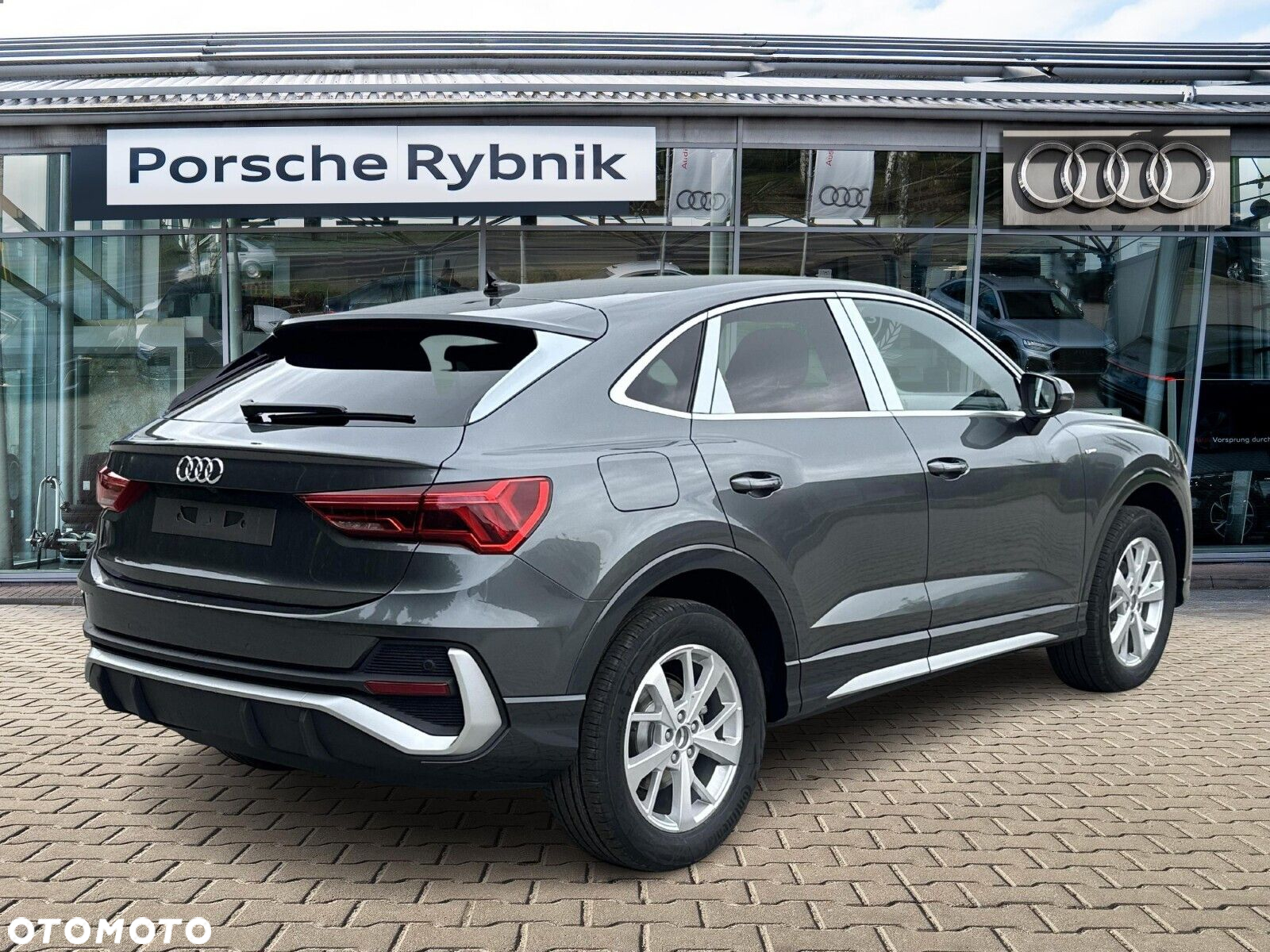 Audi Q3 Sportback - 5