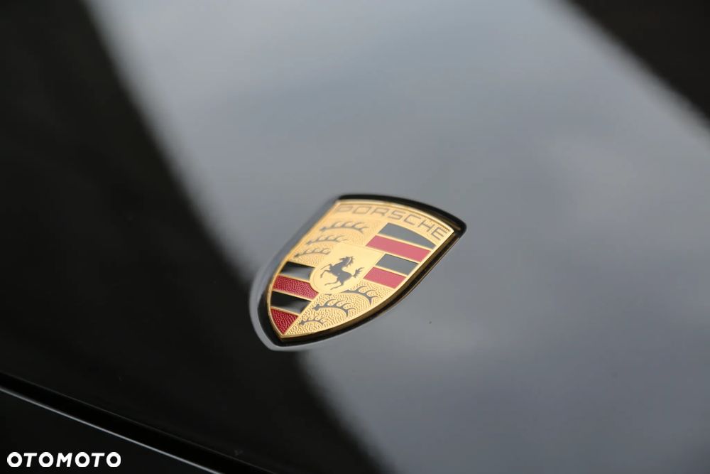 Porsche Cayenne - 24