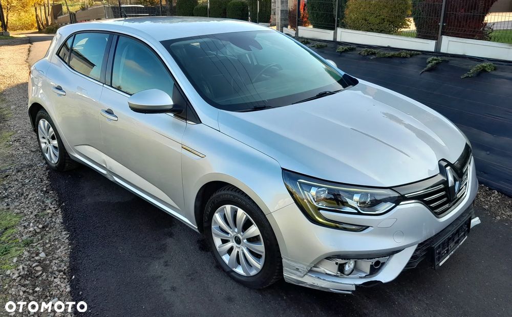 Renault Megane 2019 photo 5