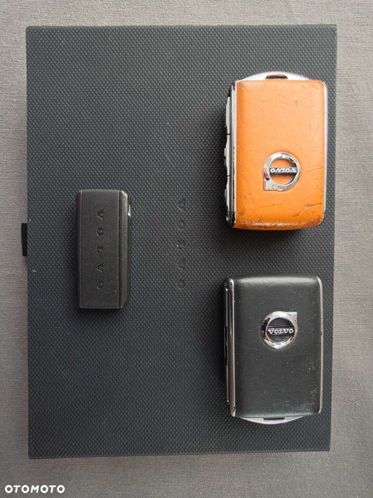 Volvo XC 60 B4 D Geartronic RDesign - 23