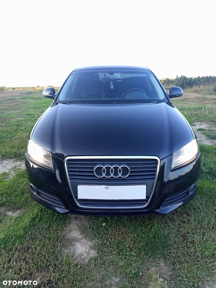 Audi A3 Sportback 2010 photo 5