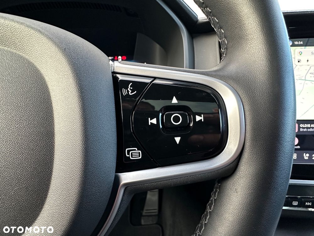 Volvo V90 T8 Twin Engine AWD R Design - 32