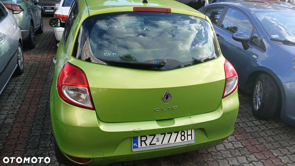 Renault Clio - 3