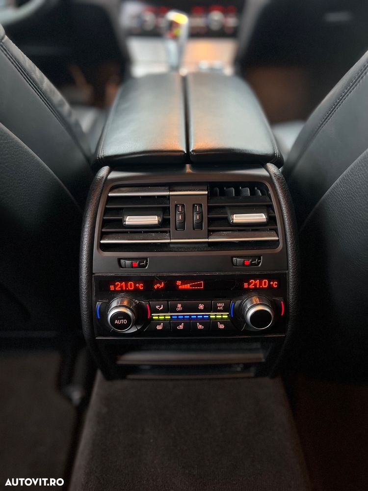 BMW Seria 7 740d xDrive - 12