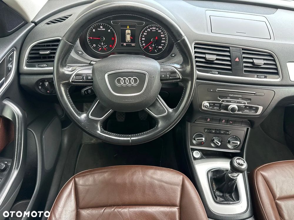 Audi Q3 2.0 TDI Design - 26