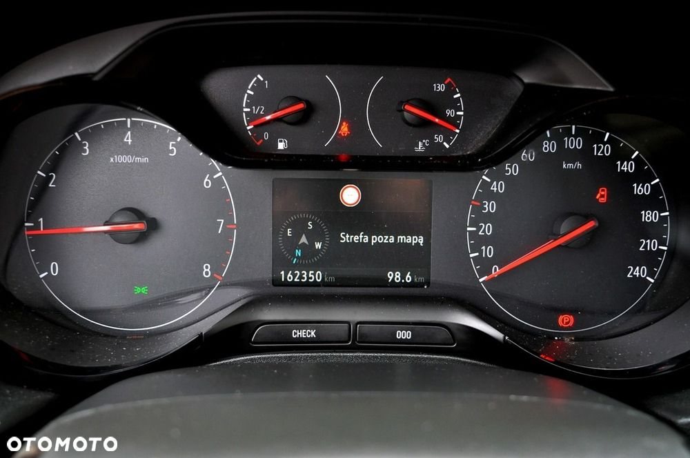 Opel Grandland X 1.2 Start/Stop Design Line - 27