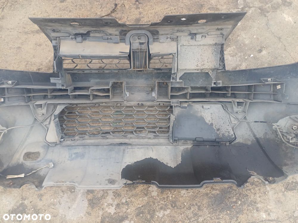 Zderzak przod dacia duster I lift 13-17r d42 - 10