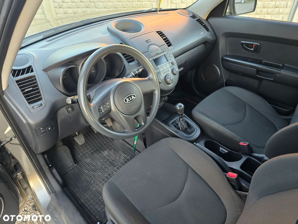 Kia Soul 1.6 CVVT Spirit - 22