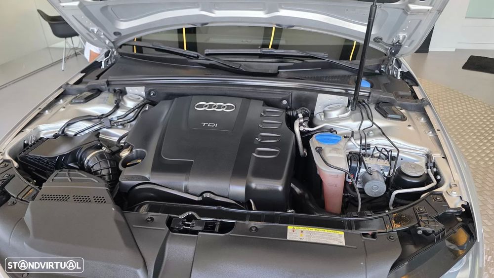 Audi A4 Avant 2.0 TDI Sport - 27