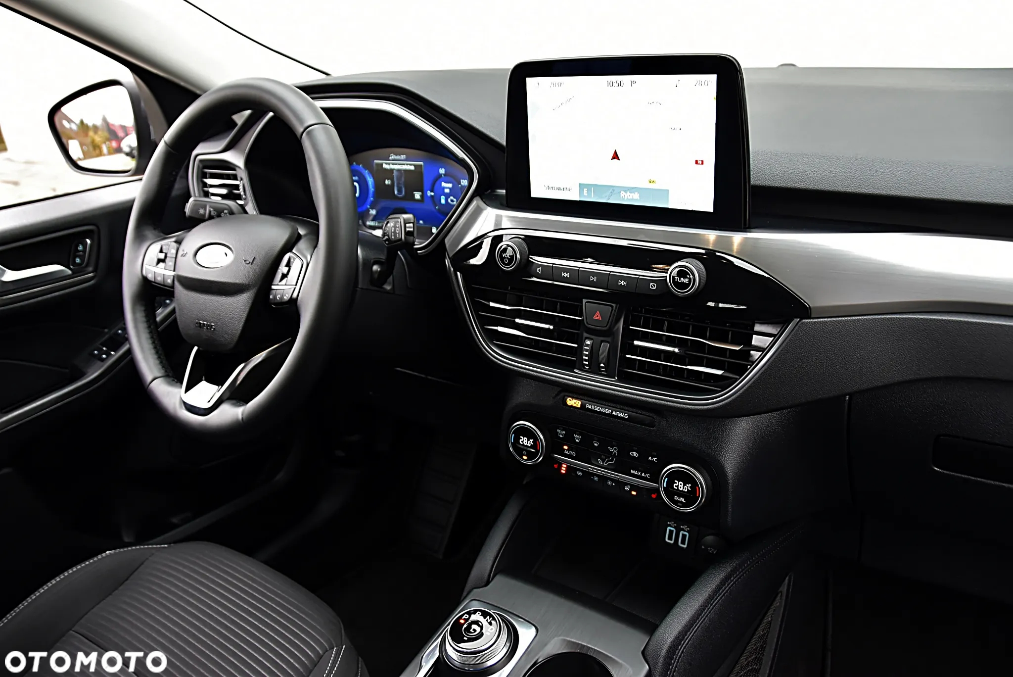 Ford Kuga 2.5 FHEV FWD Titanium - 40