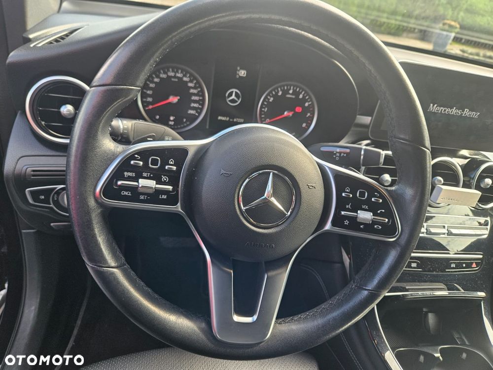 Mercedes-Benz GLC 300 4-Matic - 9