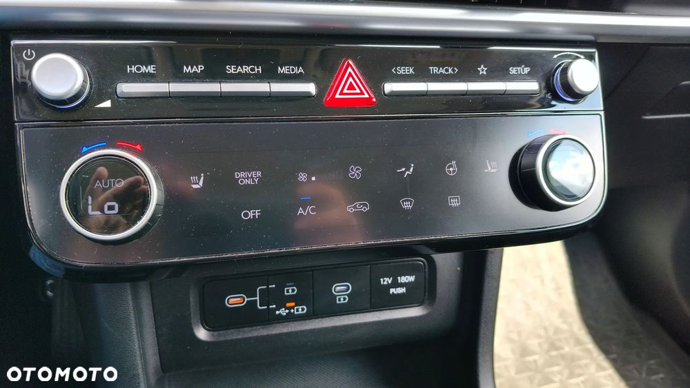 Hyundai Tucson 1.6 T-GDi HEV Smart 2WD - 21