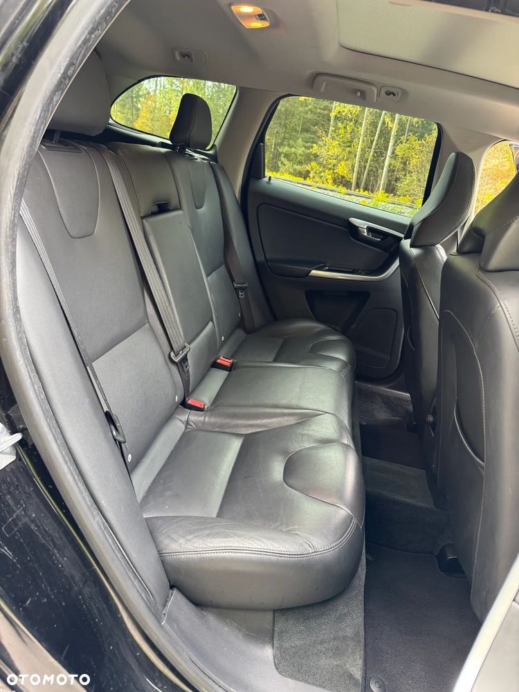 Volvo XC 60 - 18