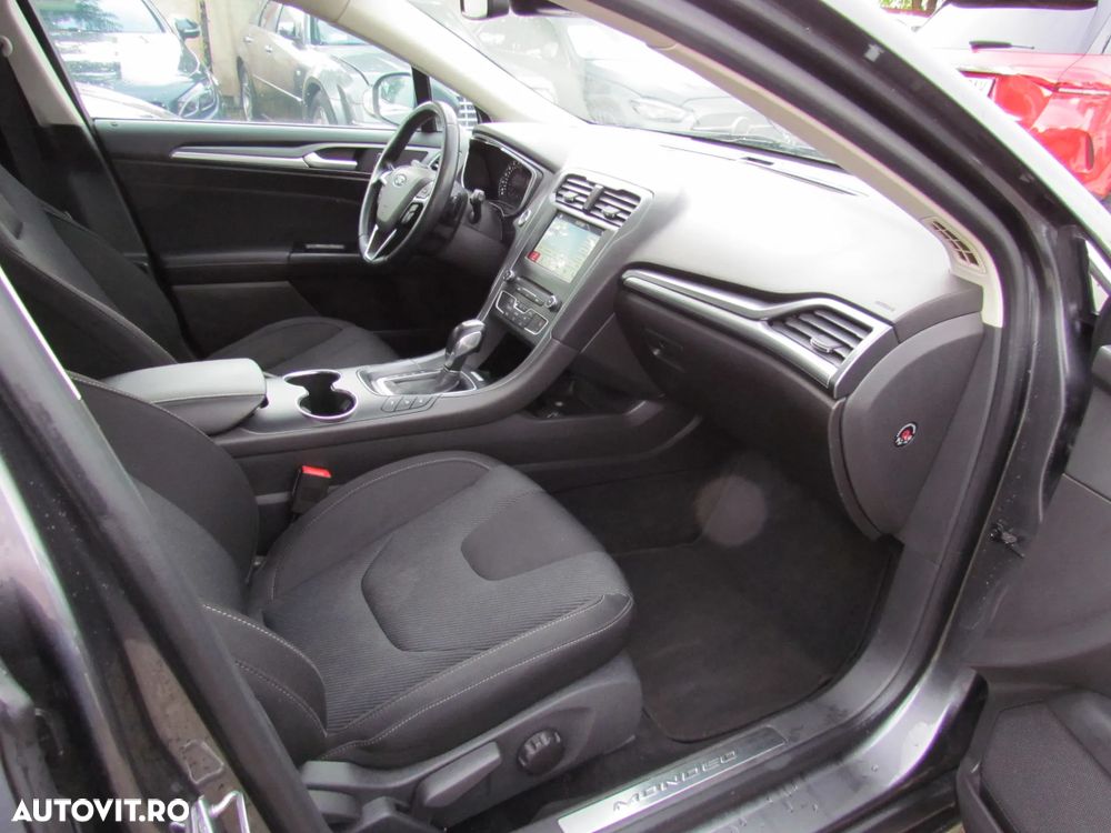 Ford Mondeo 2.0 TDCI PowerShift Titanium - 10