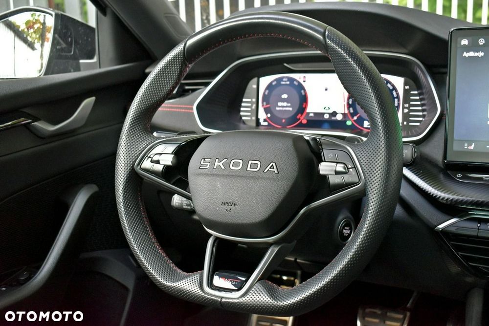 Skoda Octavia 2.0 TSI RS DSG - 18