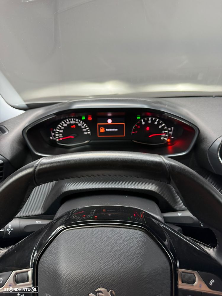 Peugeot 2008 1.2 PureTech Active - 2