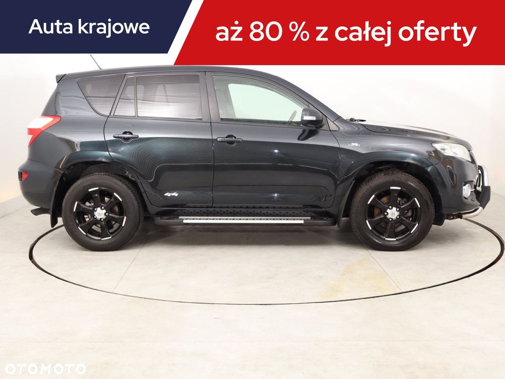 Toyota RAV4 - 8